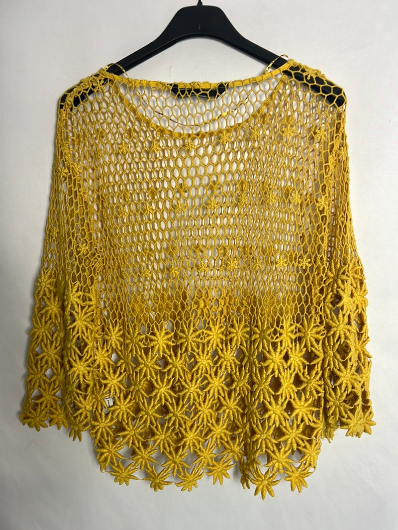 ZARA. Top crochet amarillo. T M