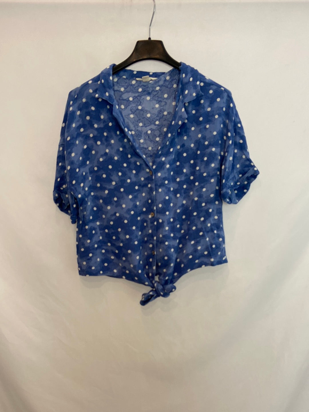 SPRINGFIELD. Blue polka dot shirt, size 36