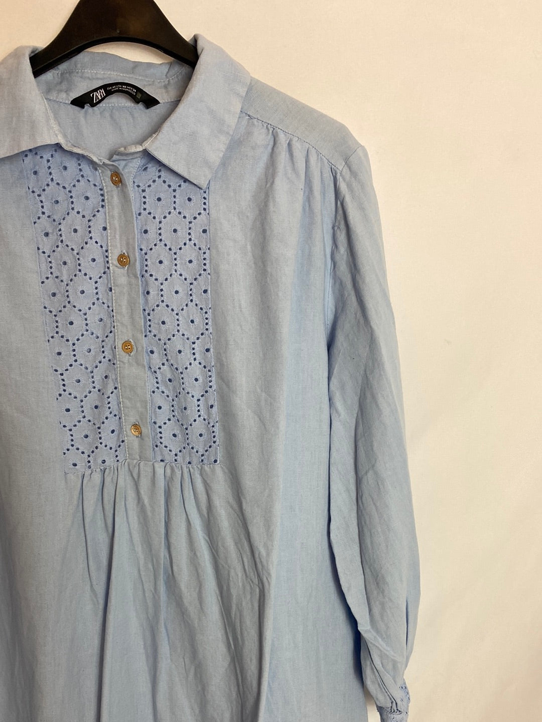 ZARA. Vestido corto camisero manga larga. T.XS