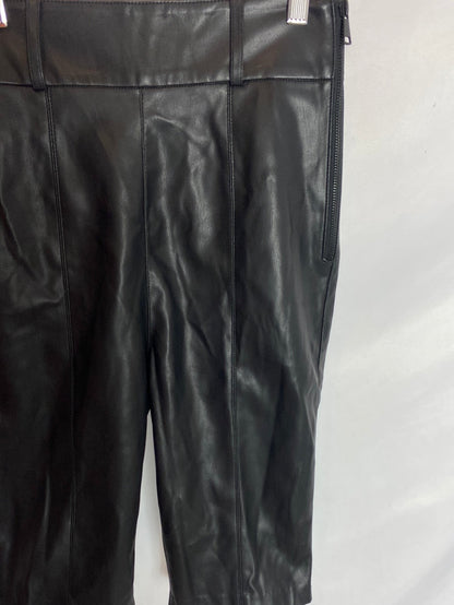 SFERA. Black faux leather Bermuda shorts. TS