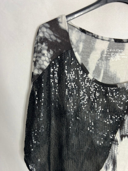 CALVIN KLEIN. Camiseta doble textura estampada. T S