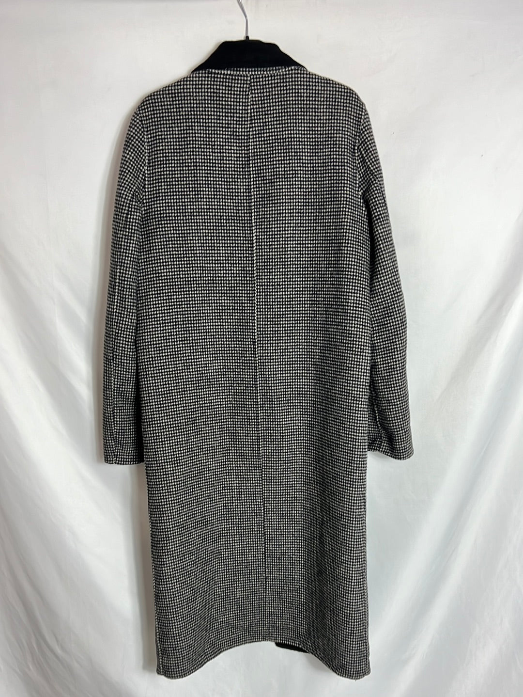 ZARA. Abrigo largo pata de gallo gris y negro. T S