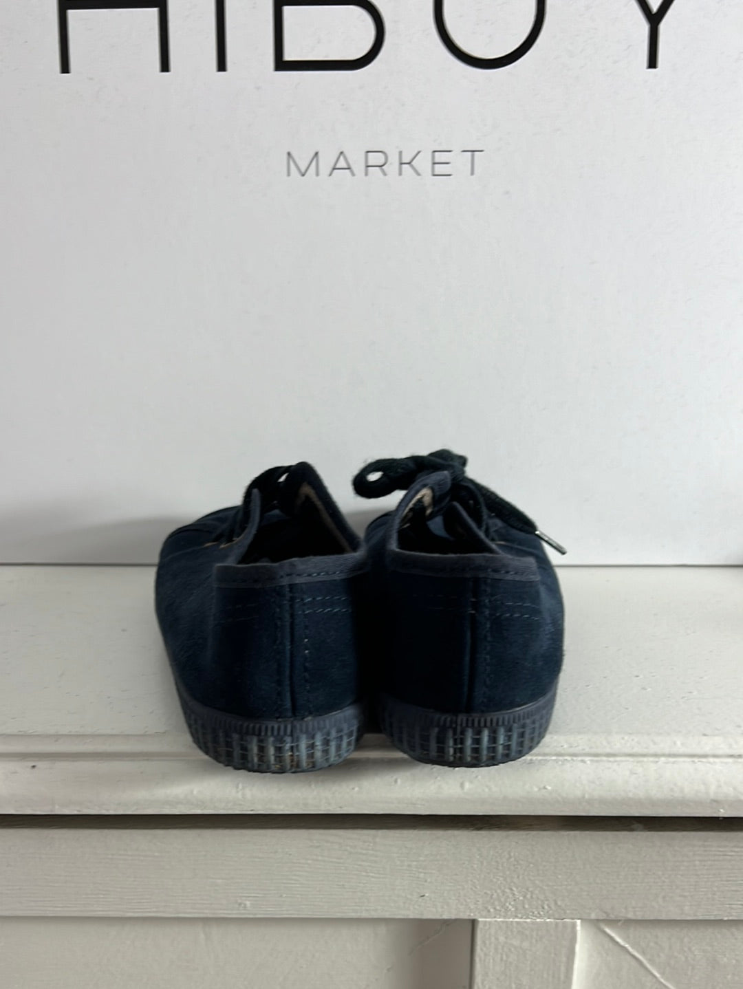 PISAMONAS. Blue suede lace-up sneakers. Size 30