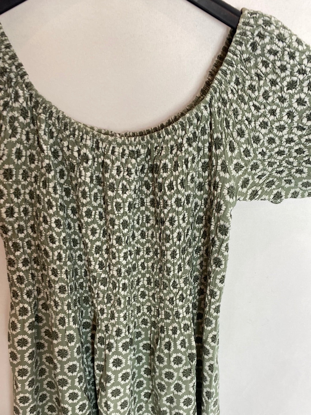 NEW COLLECTION. Vestido fluido flores. T.L