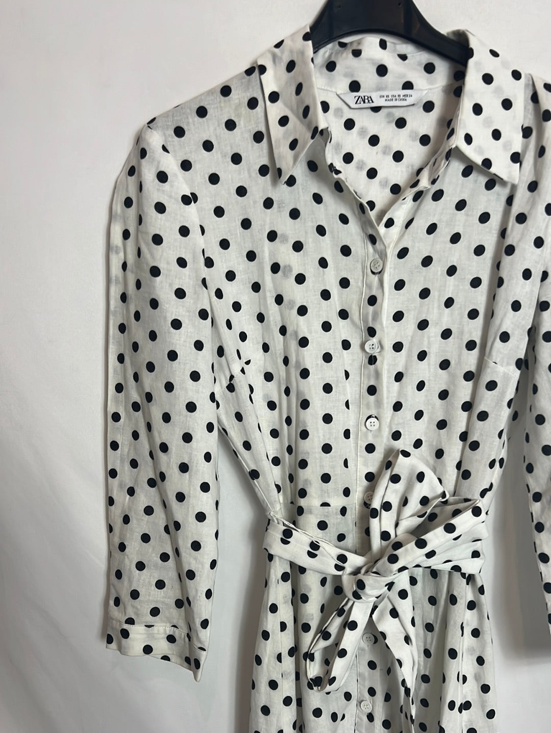 ZARA. Linen-effect polka dot midi dress. XS