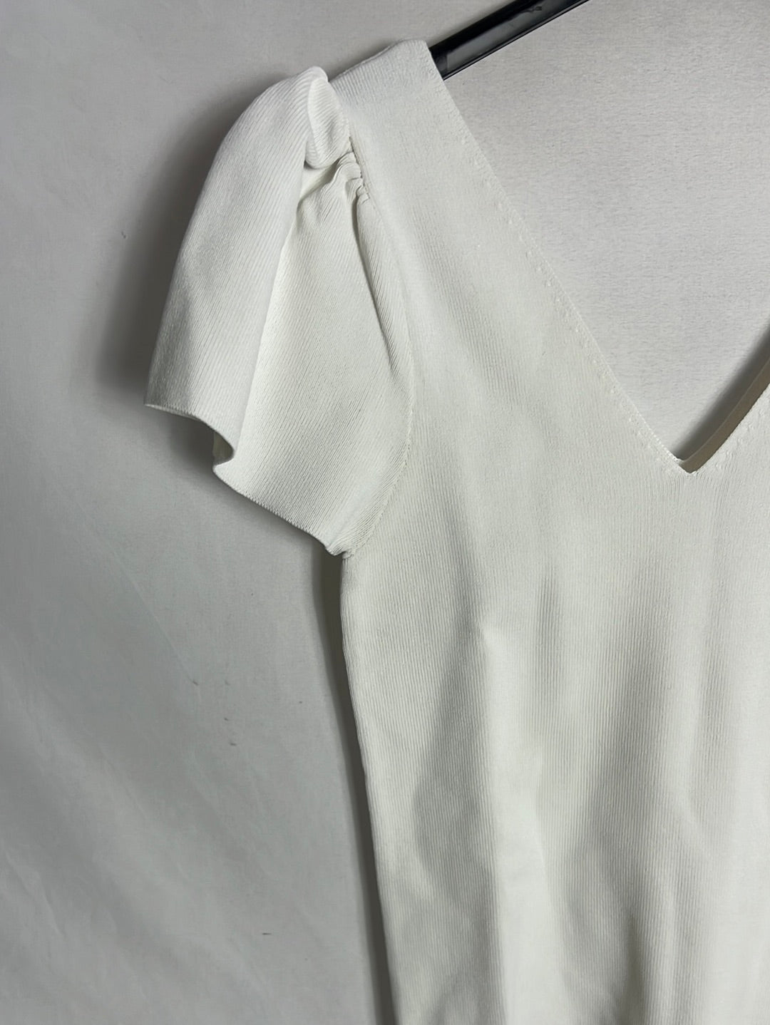 MANGO. Top punto elástico blanco. T S