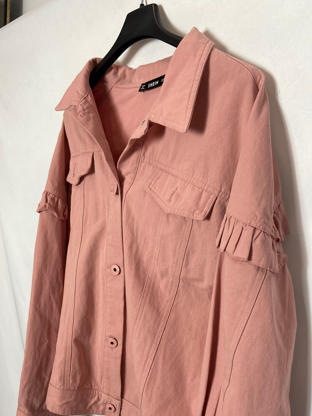 SHEIN. Chaqueta vaquera rosa T. L