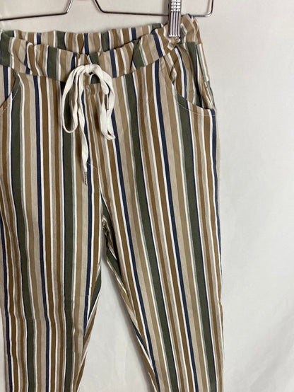 OTRAS. Pantalones rectos fluidos rayas. T.36