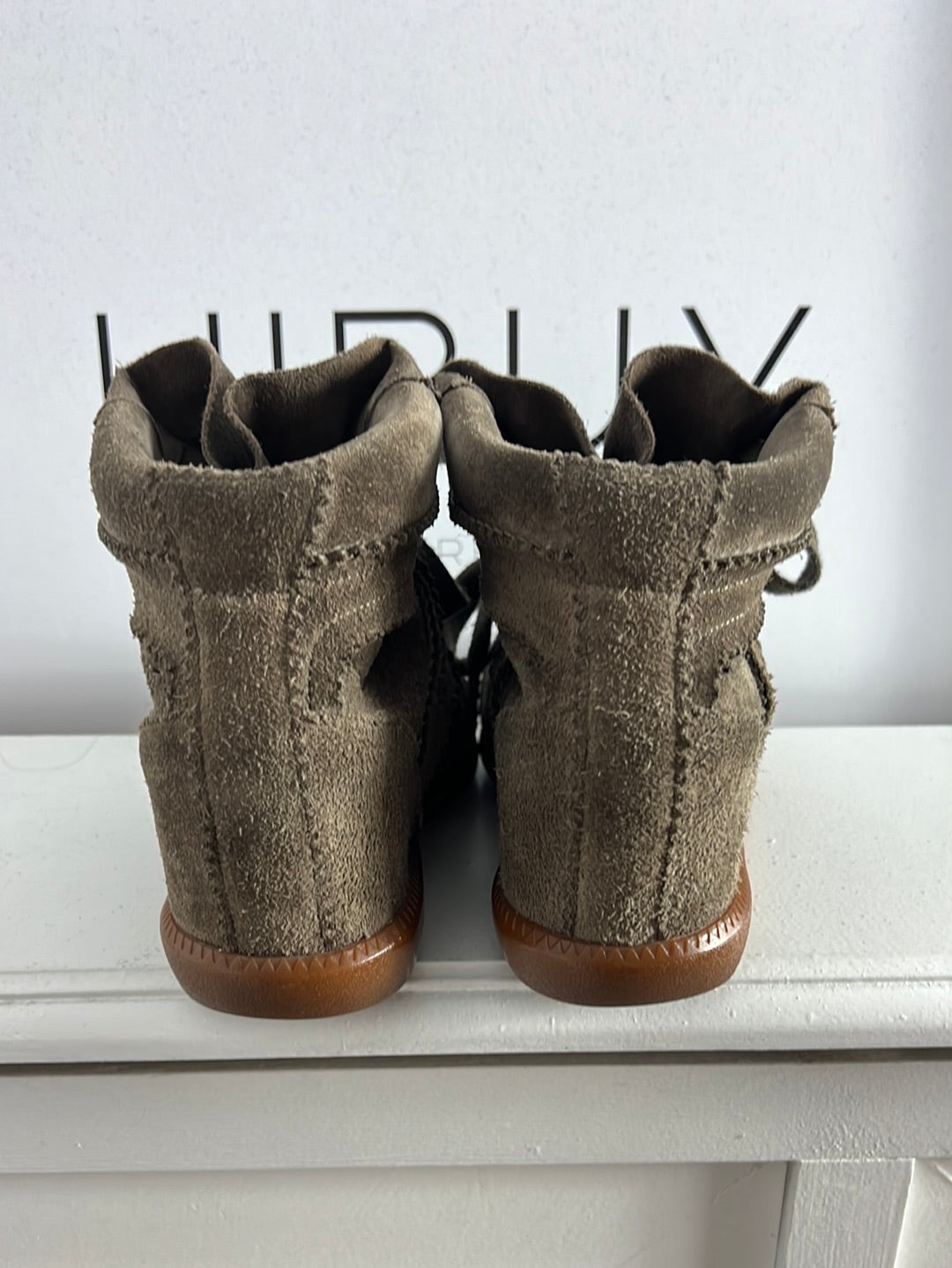 ISABEL MARANT. Deportivas marrones plataforma inferior. T 38