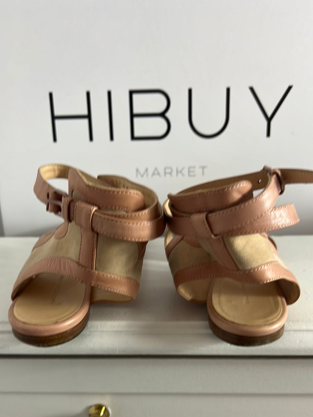 BALENCIAGA. Sandalias planas rosas tiras. T 37 (tara)