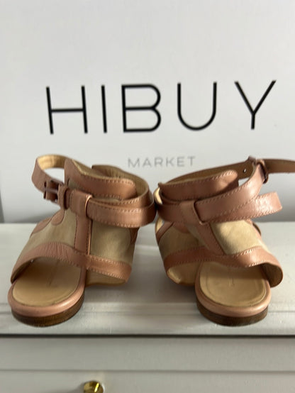 BALENCIAGA. Sandalias planas rosas tiras. T 37 (tara)