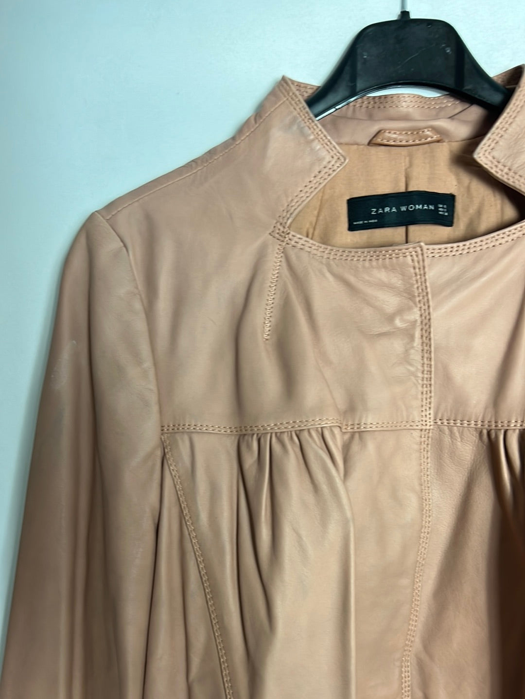 ZARA. Pale pink leather jacket. TS (Tara)