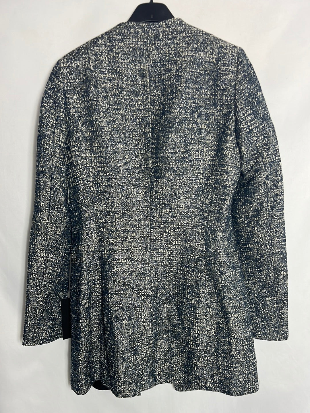 ZARA. Long blue and white tweed jacket. TS