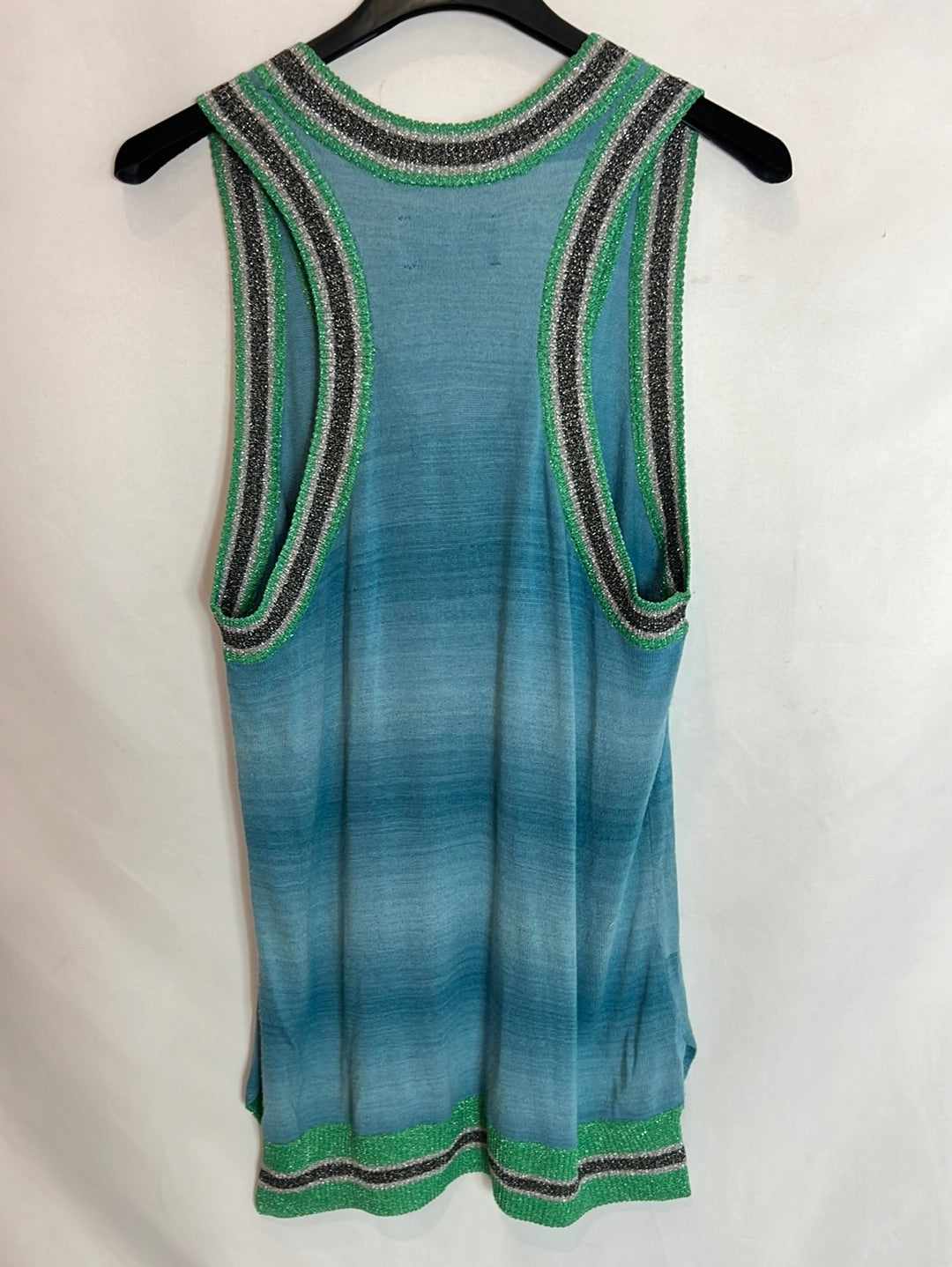 ZADIG&amp;VOLTAIRE. Worn effect blue knit top. TS (tare)