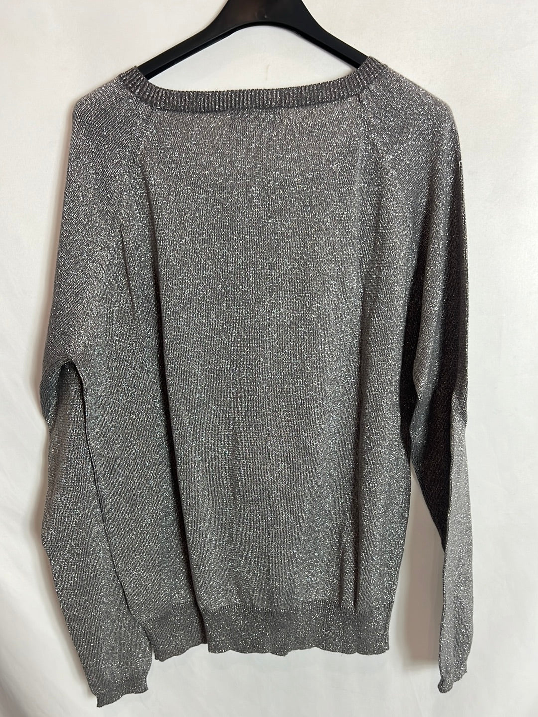 FESTA. Gray cardigan with silver threads. Size 50