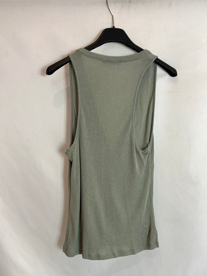 ZARA. Top canalé abotonado verde apagado. T S