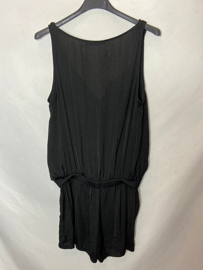 ATMOSPHERE. Mono corto escote cruzado. T.36