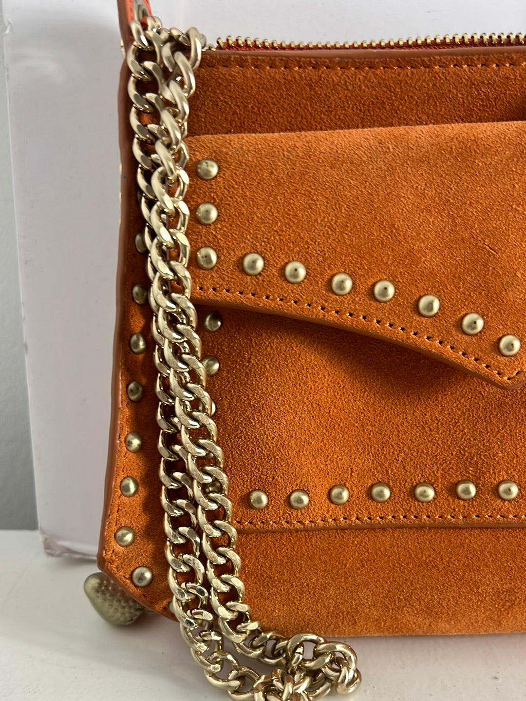 ZARA. Bolso mini naranja tachuelas