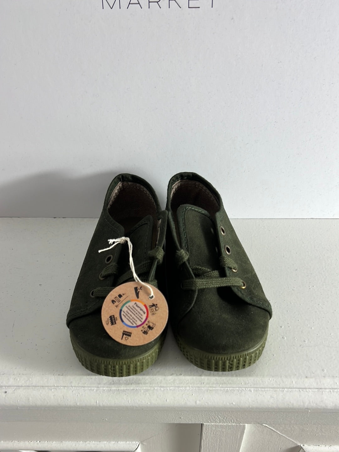 PISAMONAS. Green suede lace-up sneakers. Size 26