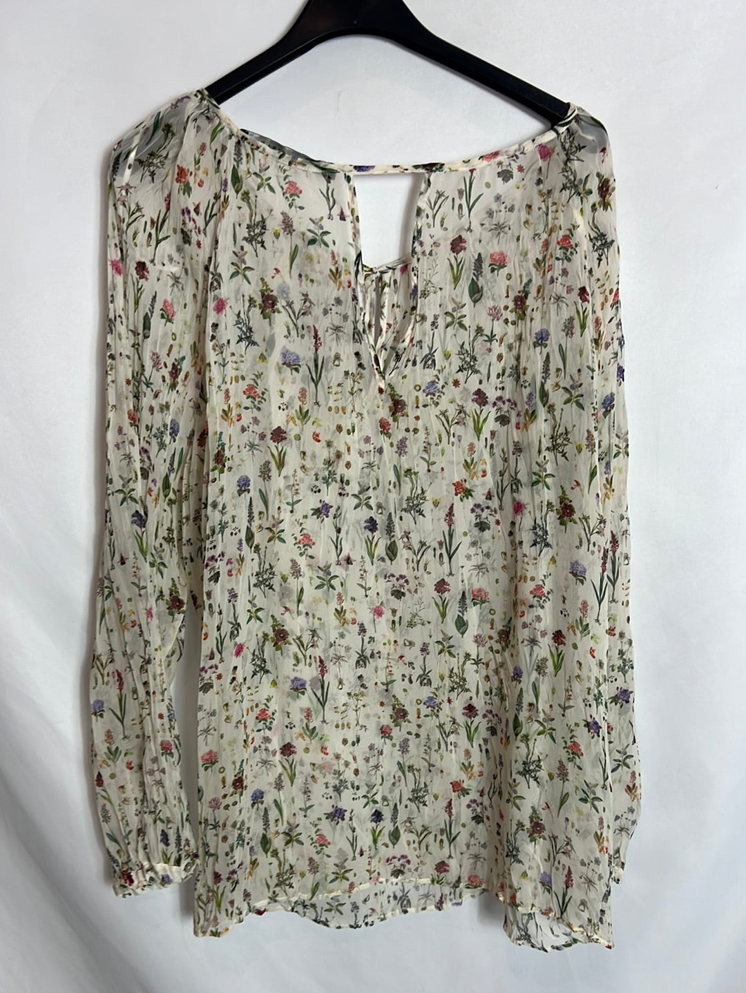 ZARA Flowy semi-sheer beige floral blouse. Size XL