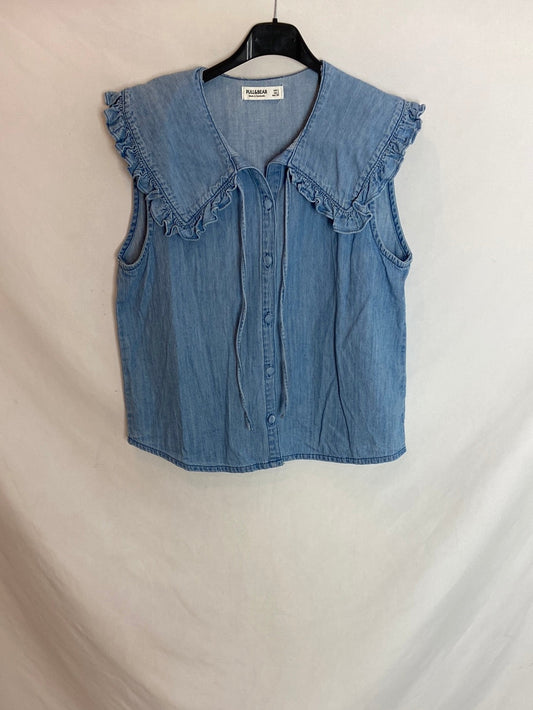 PULL&BEAR. Blusa denim cuello T.l