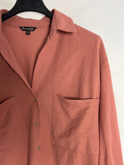 MASSIMO DUTTI. Blusa manga corta corlor teja. T XS