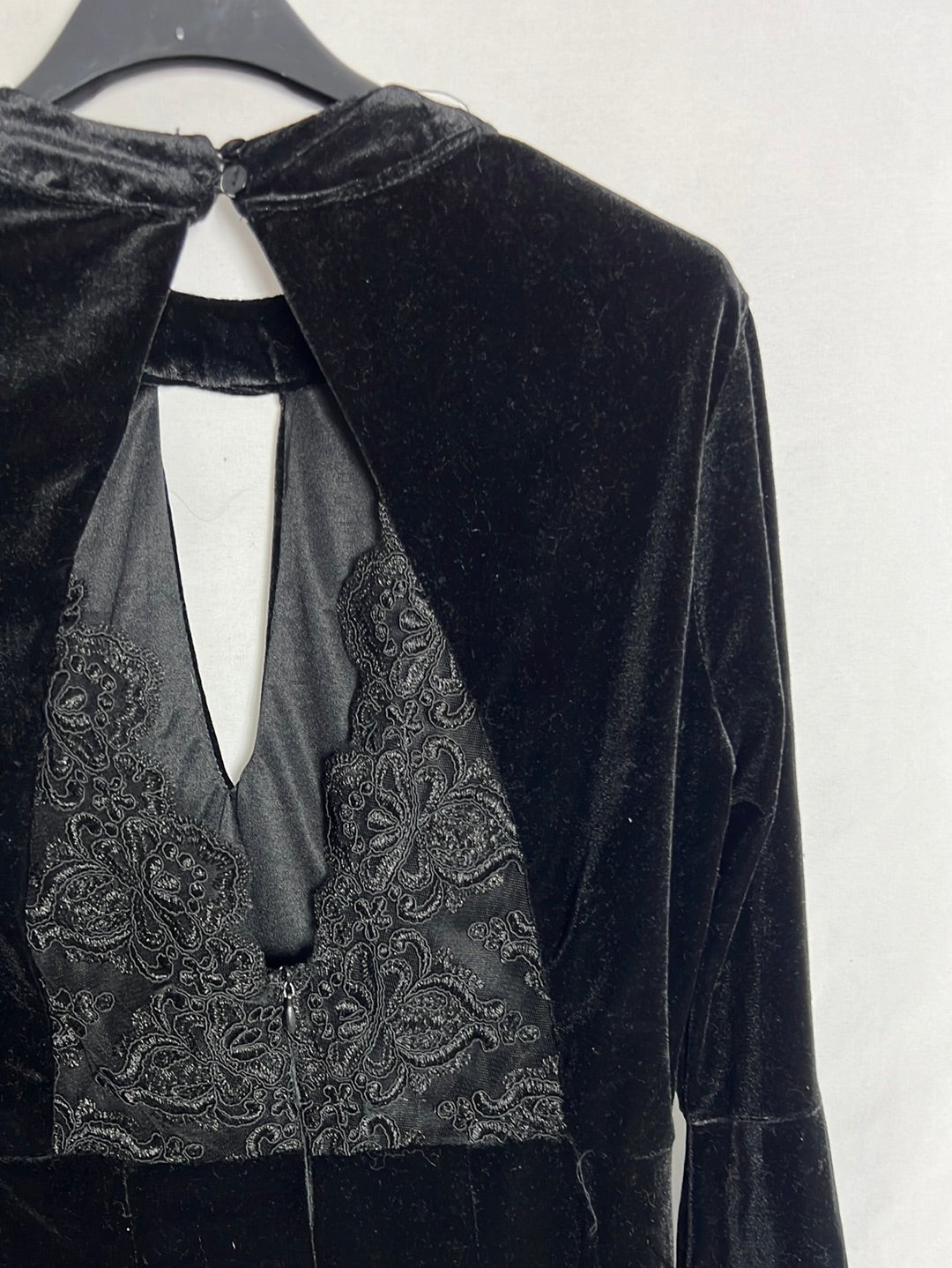 OTHERS. Black velvet short jumpsuit. TS