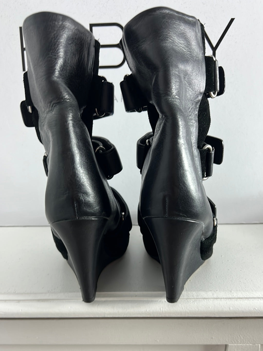 ISABEL MARANT. Botines negros triple textura y plataforma interior. T 37