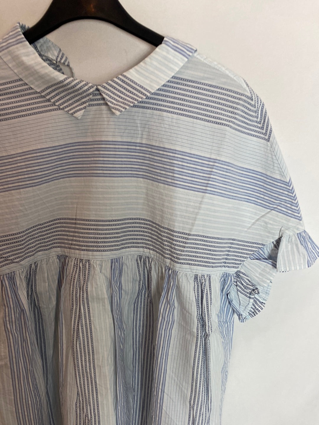 ZARA. Blusa fluida rayas T.l