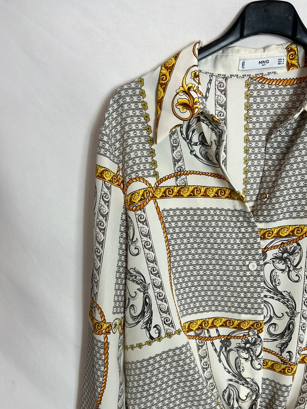 MANGO.Camisa beige estampada T.M