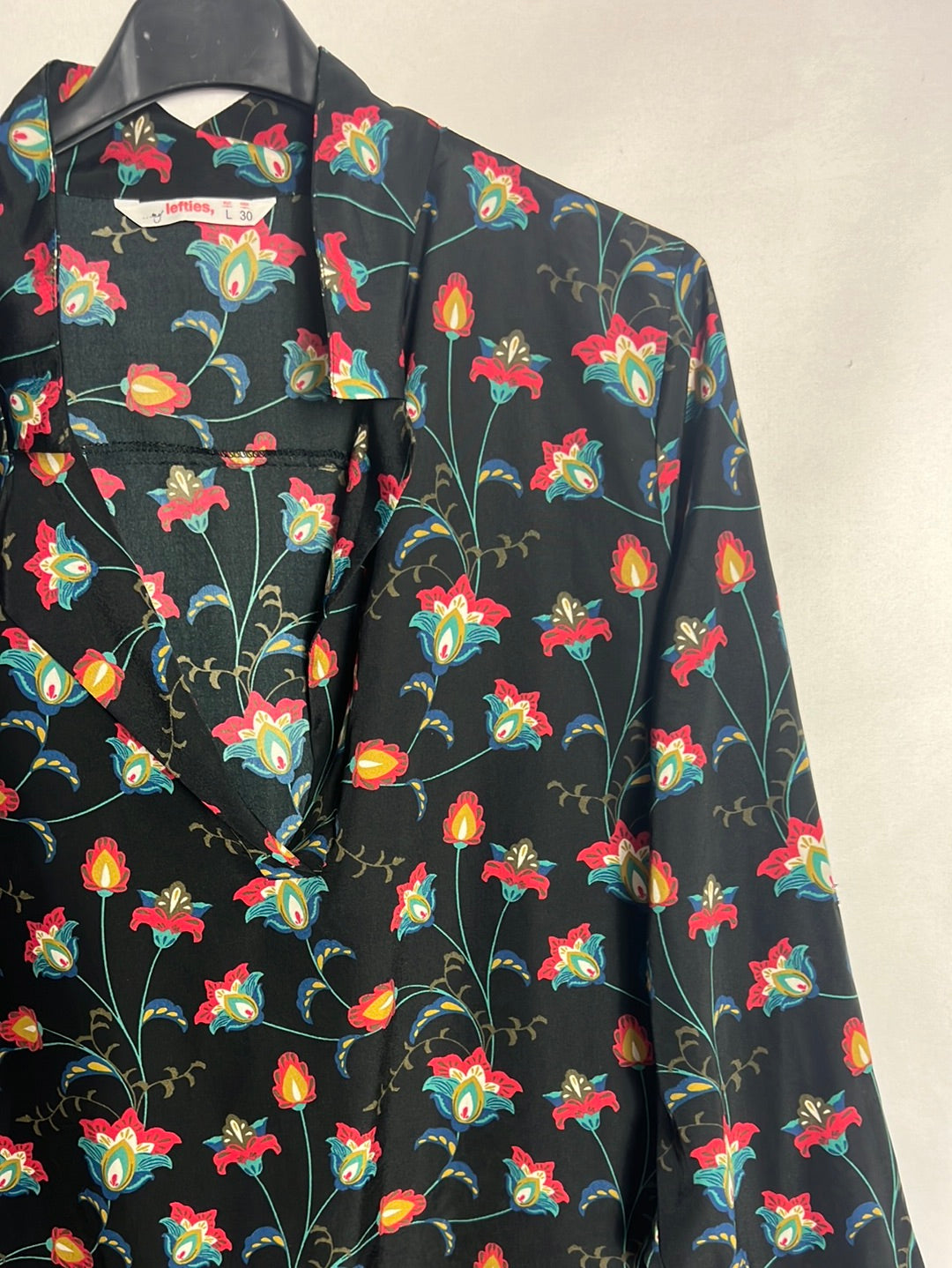 LEFTIES. Black floral dress. TL