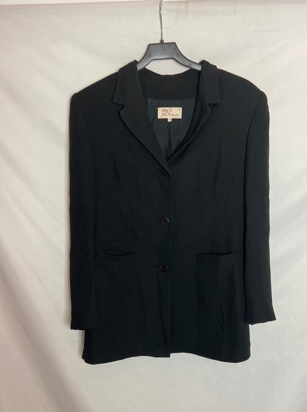 ROJO INGLÉS. Blazer negra botones. T.XXL