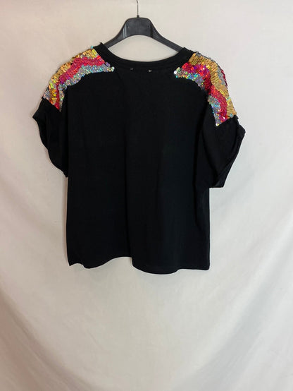 ZARA. Camiseta negra lentejuelas T.m