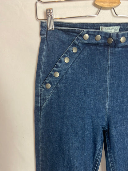 PULL&amp;BEAR. Buttoned denim trousers, size 38