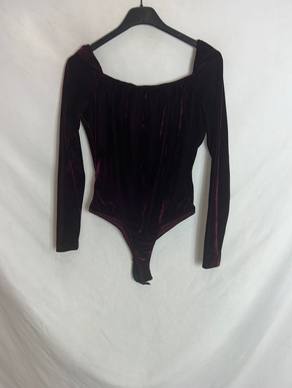 Rare London. Body terciopelo escote corazón. T.S