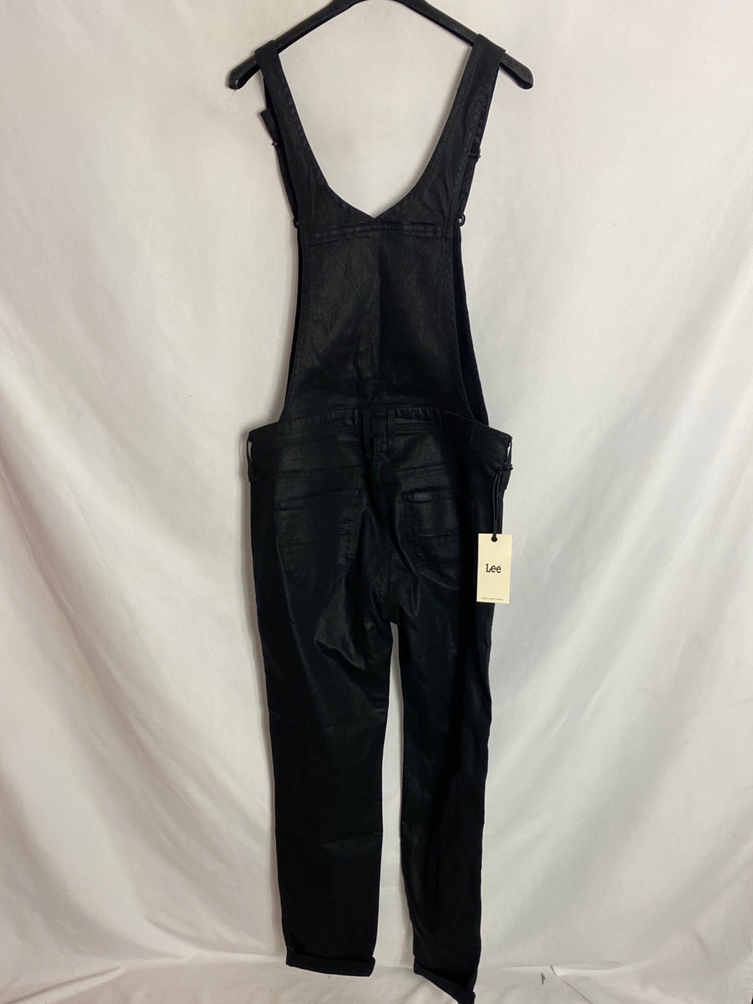 LEE.  Peto negro tejido encerado. T.S