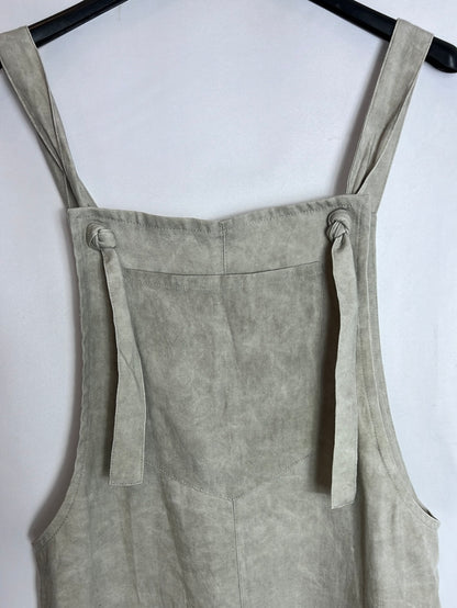 ZARA. Peto midi gris  efecto desgastado. T S