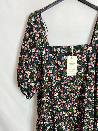 VIOLETA BY MANGO. Vestido corto negro flores manga farol. T XL