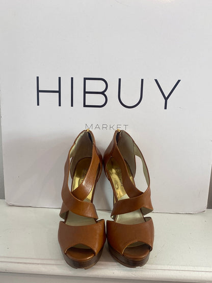 MICHAEL KORS. Sandalias de tacón. T.36