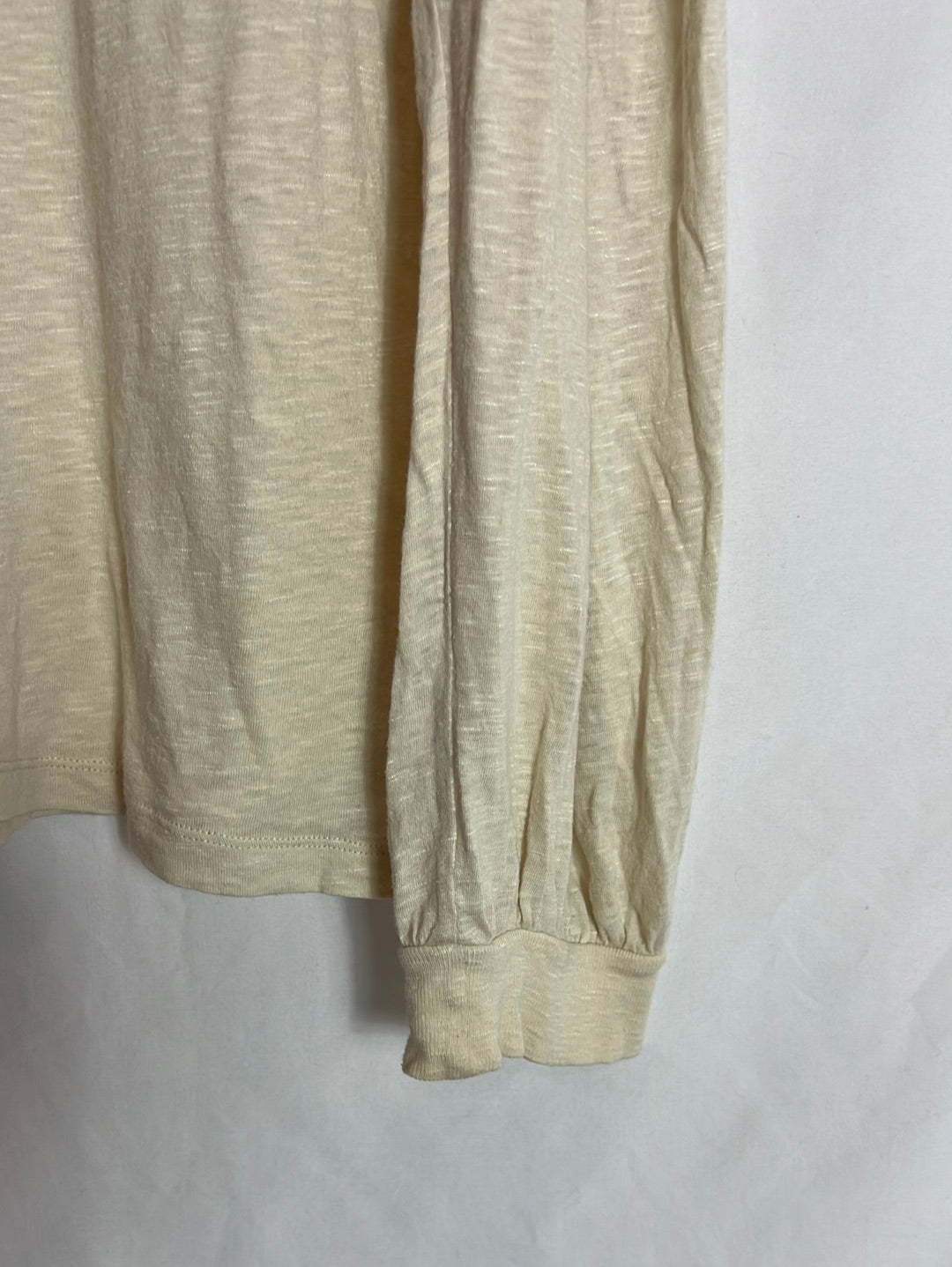 BELLEROSE. Thin beige T-shirt T.2(M)