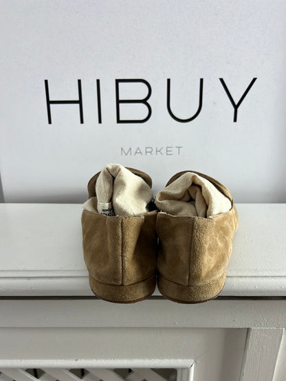 MINT&amp;ROSE. Beige leather flat shoe. Size 37