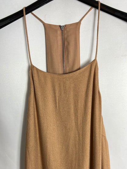 FOREVER 21. Vestido midi color nude cuello halter. T M