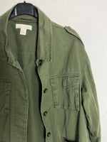 H&M. Chaqueta fina verde bolsillos. T XS