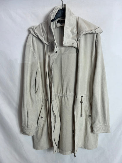ZARA. Chaqueta antelina beige T.xs