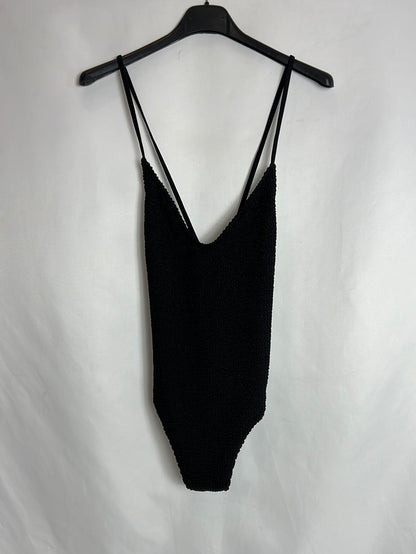 MANGO. Bañador negro textura. T S