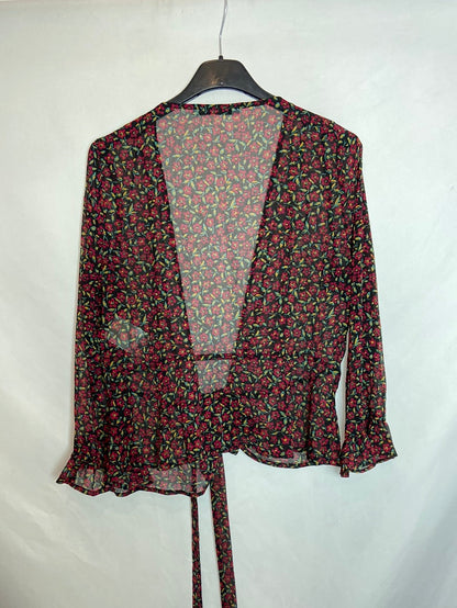 EASY WEAR. Blusa estampada flores cruzada. T.S