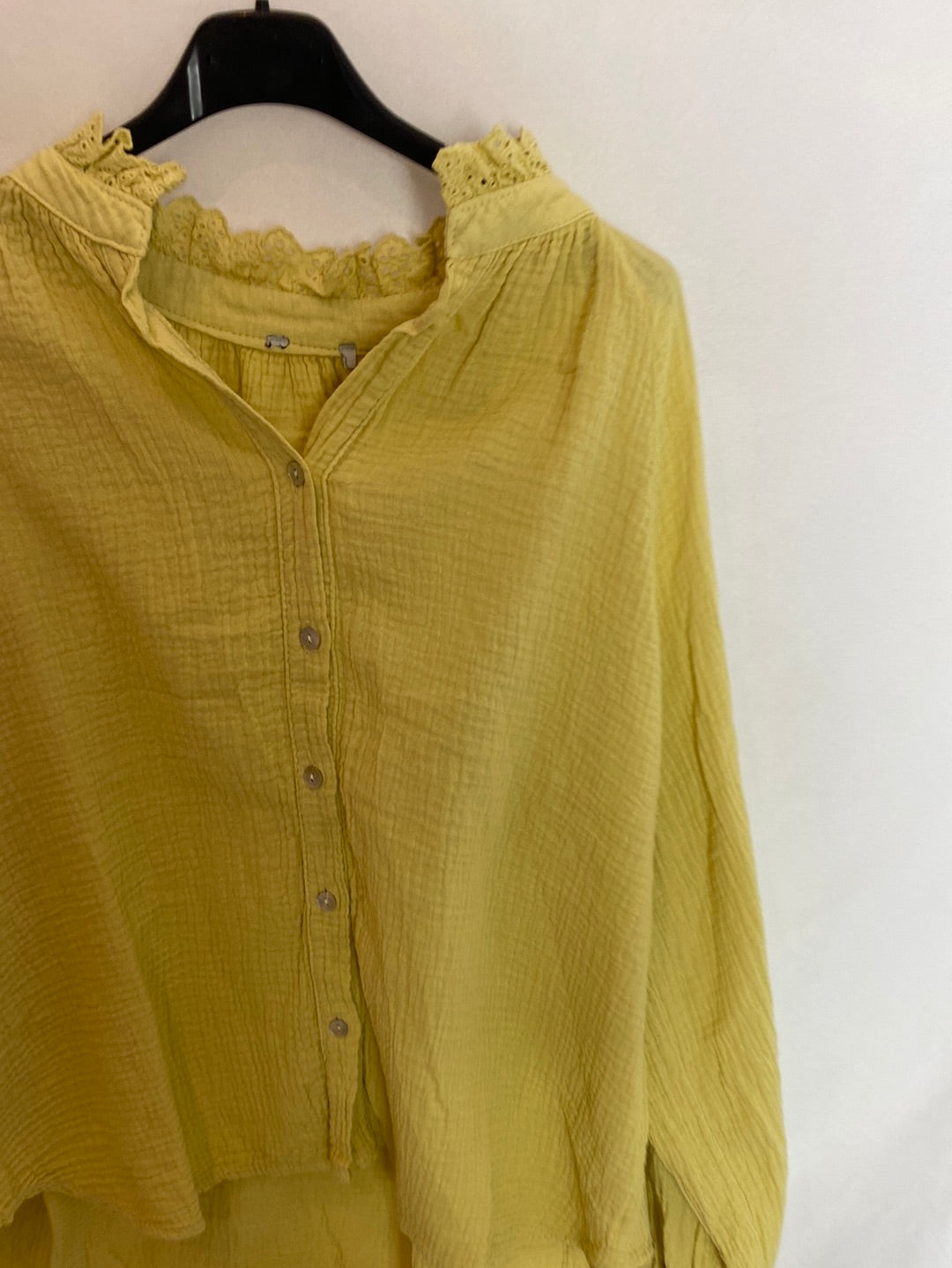 OTRAS. Blusa amarilla algodón TU(s/m)