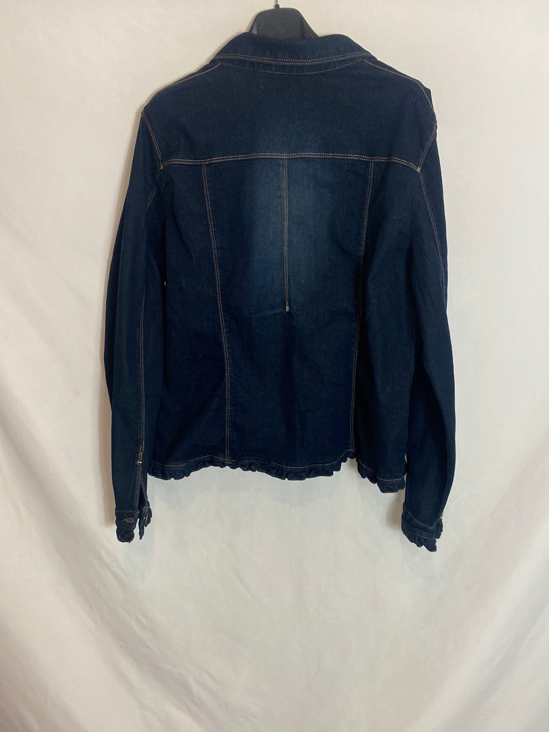 PUNTO ROMA. Cazadora vaquera T.42