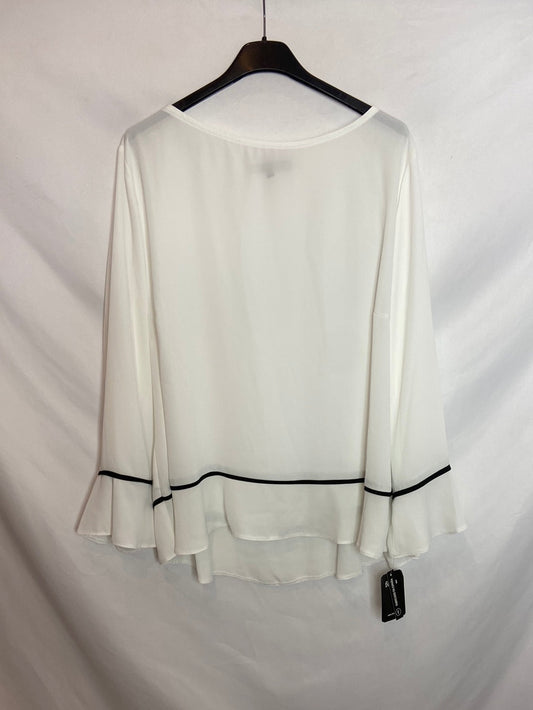 FESTA. Blusa blanca fluida con detalle en negro T.52