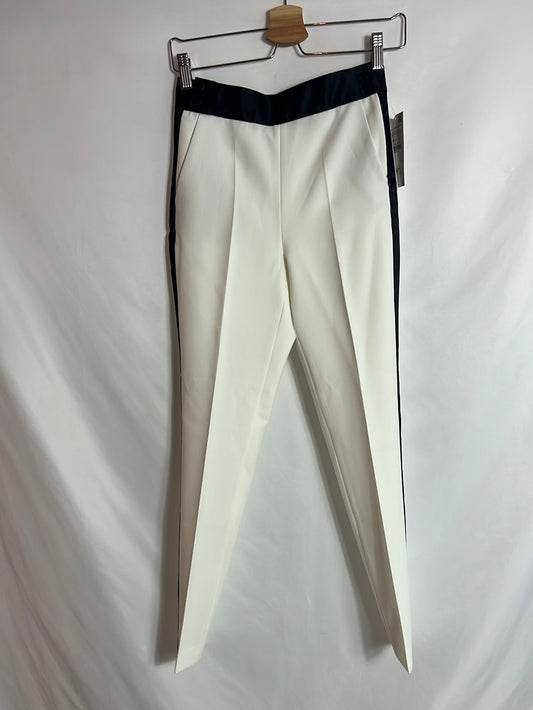 ZARA. White trousers with black stripes on the sides. XS